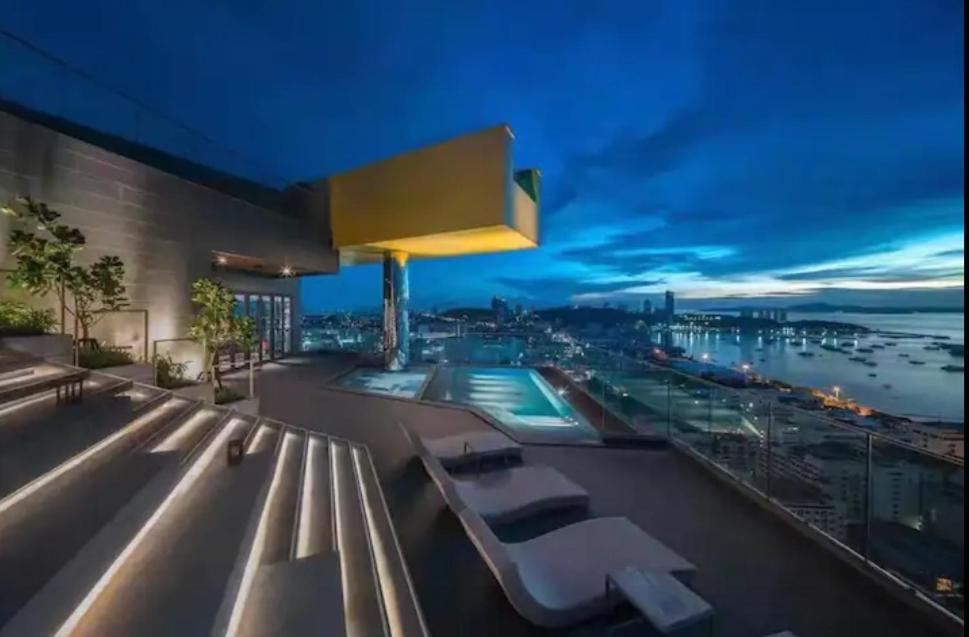 Edge Central Pattaya Seaview Residence With Infinity Pool Exterior photo